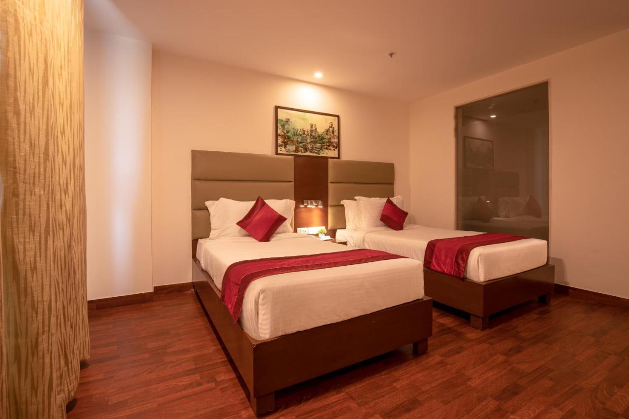 Lemon Tree Hotel, Noida Exterior photo